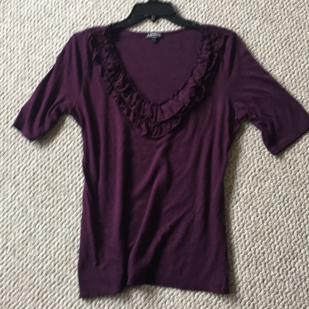Express top Sz L.  Burgundy color